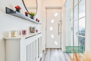 Photo 16- click for photo gallery